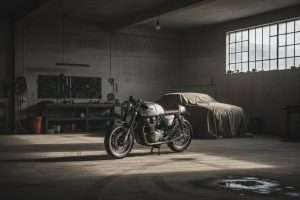 Moto et arrêt prolongé : quels risques pour votre moteur ?