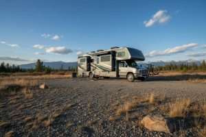 Assurer un camping-car temporairement : pourquoi et comment ?